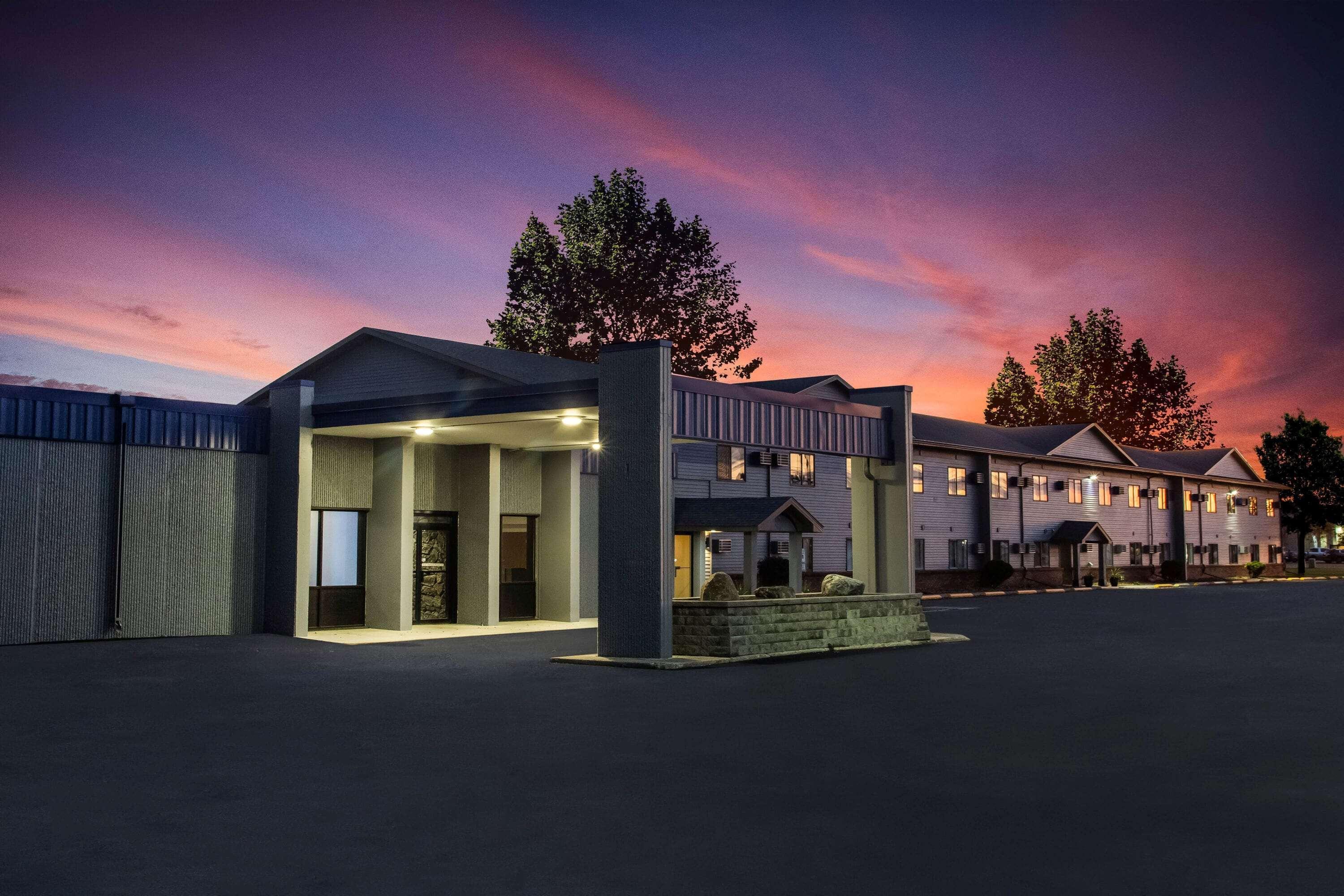 Travelodge By Wyndham Wahpeton Luaran gambar